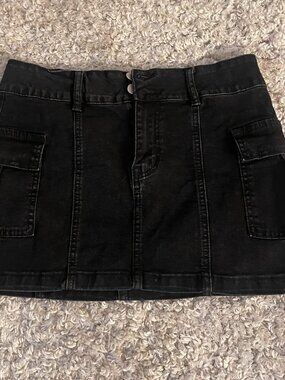Windsor Black Denim Cargo Mini Skirt Size Small Y2K